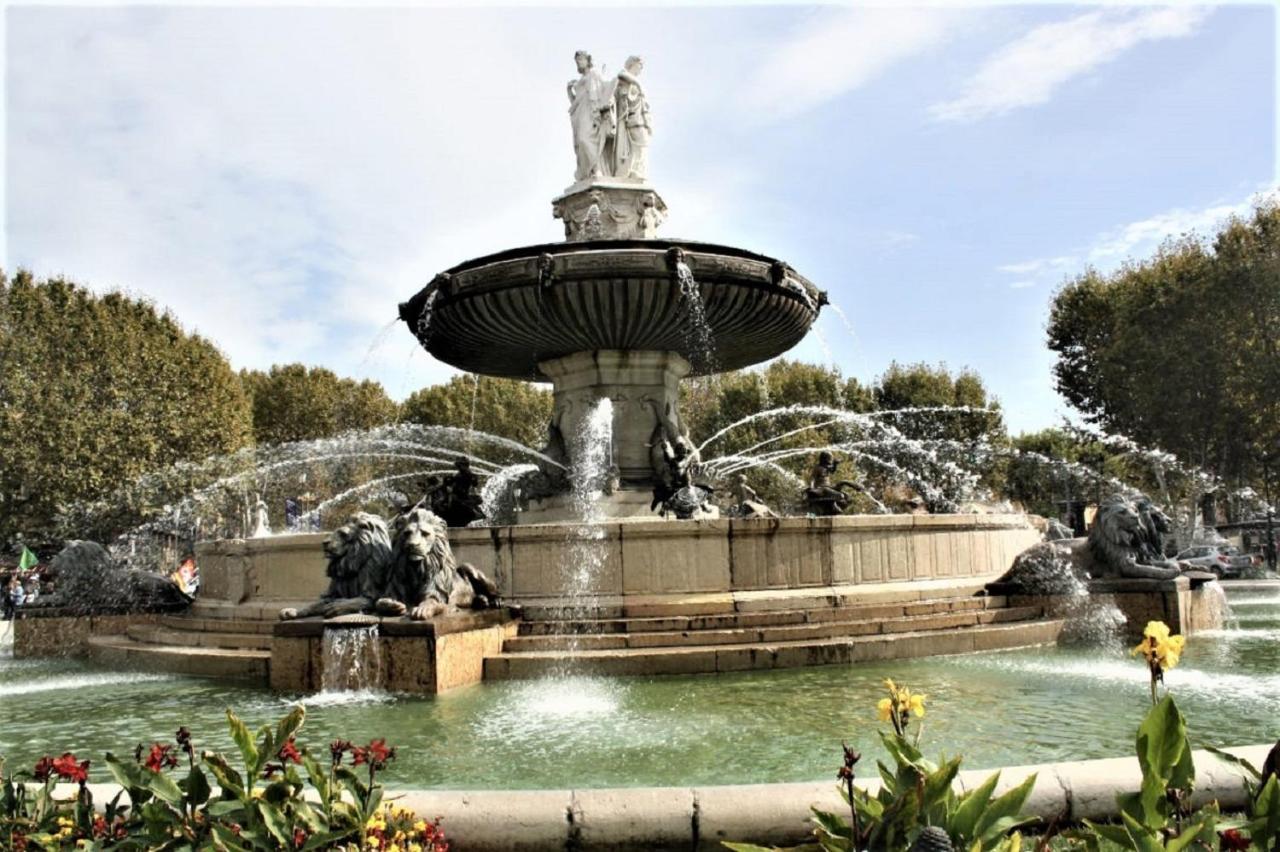 Augustins Fountain Studio Cosy Aix Centre Historique A 3 Minutes De Cours Mirabeau -Wifi-Smart Tv-Rue Calme Aix-en-Provence Luaran gambar