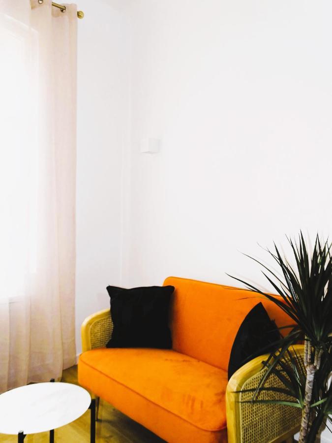 Augustins Fountain Studio Cosy Aix Centre Historique A 3 Minutes De Cours Mirabeau -Wifi-Smart Tv-Rue Calme Aix-en-Provence Luaran gambar