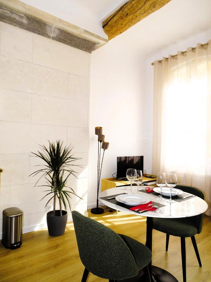 Augustins Fountain Studio Cosy Aix Centre Historique A 3 Minutes De Cours Mirabeau -Wifi-Smart Tv-Rue Calme Aix-en-Provence Luaran gambar