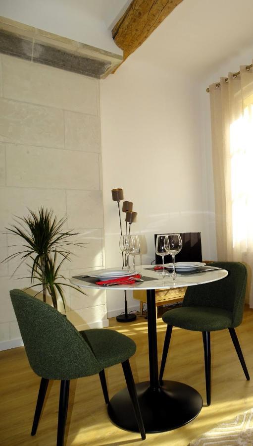 Augustins Fountain Studio Cosy Aix Centre Historique A 3 Minutes De Cours Mirabeau -Wifi-Smart Tv-Rue Calme Aix-en-Provence Luaran gambar