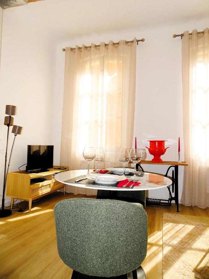 Augustins Fountain Studio Cosy Aix Centre Historique A 3 Minutes De Cours Mirabeau -Wifi-Smart Tv-Rue Calme Aix-en-Provence Luaran gambar
