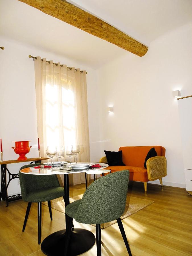 Augustins Fountain Studio Cosy Aix Centre Historique A 3 Minutes De Cours Mirabeau -Wifi-Smart Tv-Rue Calme Aix-en-Provence Luaran gambar