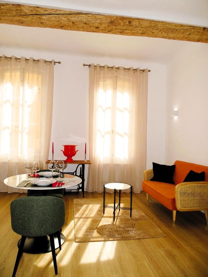 Augustins Fountain Studio Cosy Aix Centre Historique A 3 Minutes De Cours Mirabeau -Wifi-Smart Tv-Rue Calme Aix-en-Provence Luaran gambar